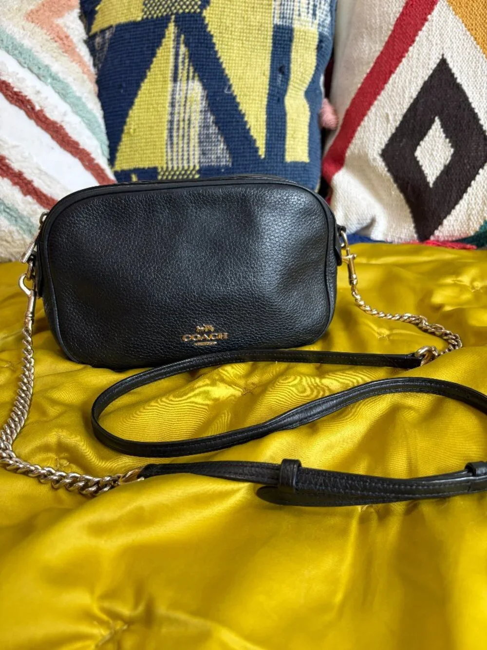Coach Isla Chain Crossbody